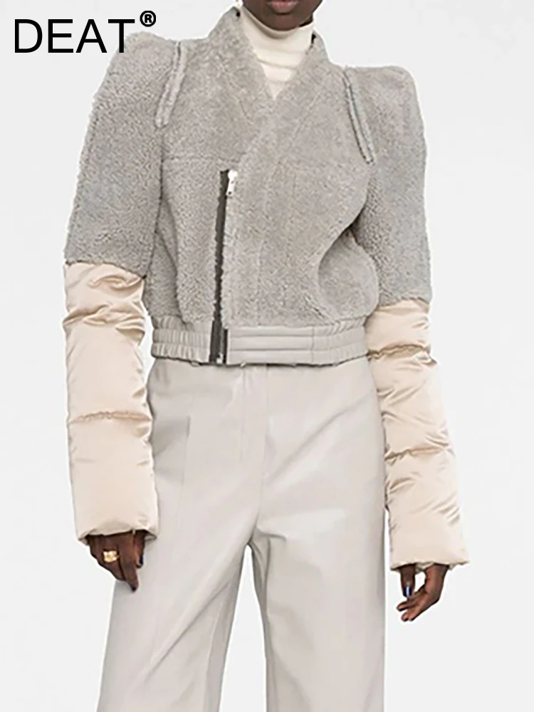 DEAT Fashion Women Cotton-padded Coat V-neck Slim Zipper Plush Spliced Long Sleeve Short Thick Jackets Winter 2023 New 17A1708H