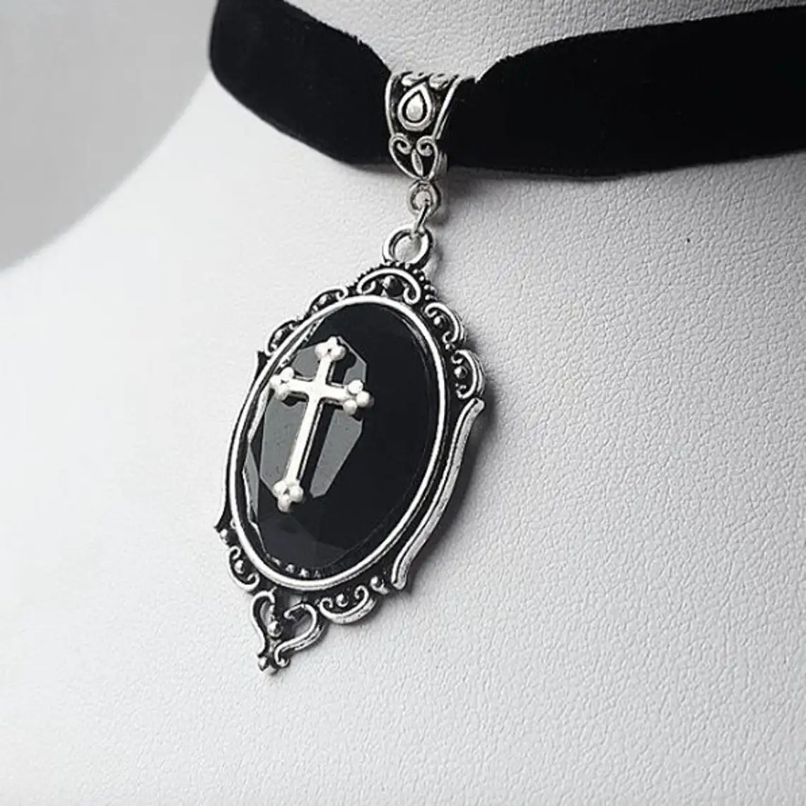 

New Arrivals Gothic Cross Necklaces Velvet Collars Vampire Punk Jewelry Christmas Gifts Necklace for Women