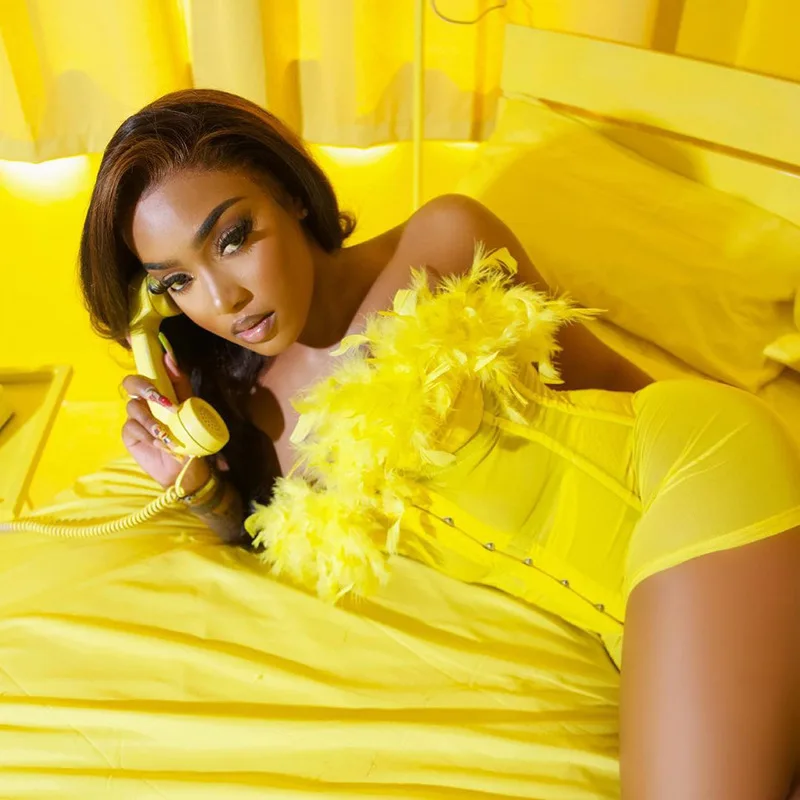 

Fashion Feathers Strapless Dresses for Women Party See Through Bodycon Vestidos Tulle Pink Wrap Mini Dress Summer High Street