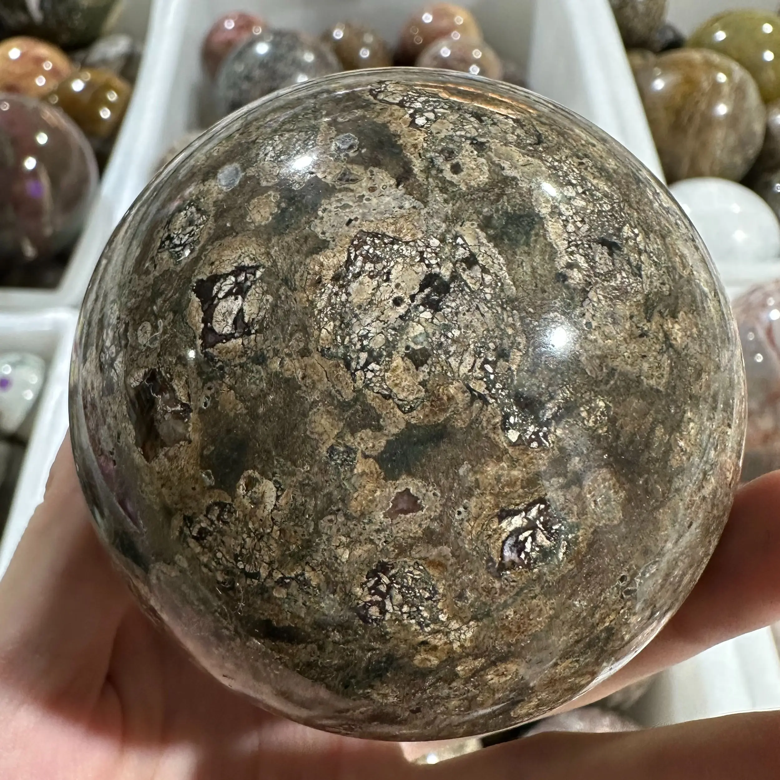 

5-7cm Natural Quartz Crystal Cherry Blossom Ball Gem Ball Process Healing Reiki Home Office Decoration