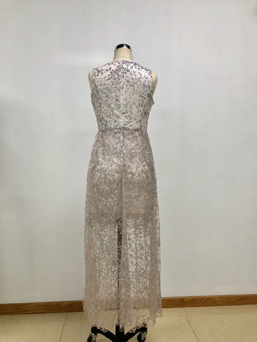 Женское вечернее платье без рукавов с длинным рукавом Осень-зима 2021