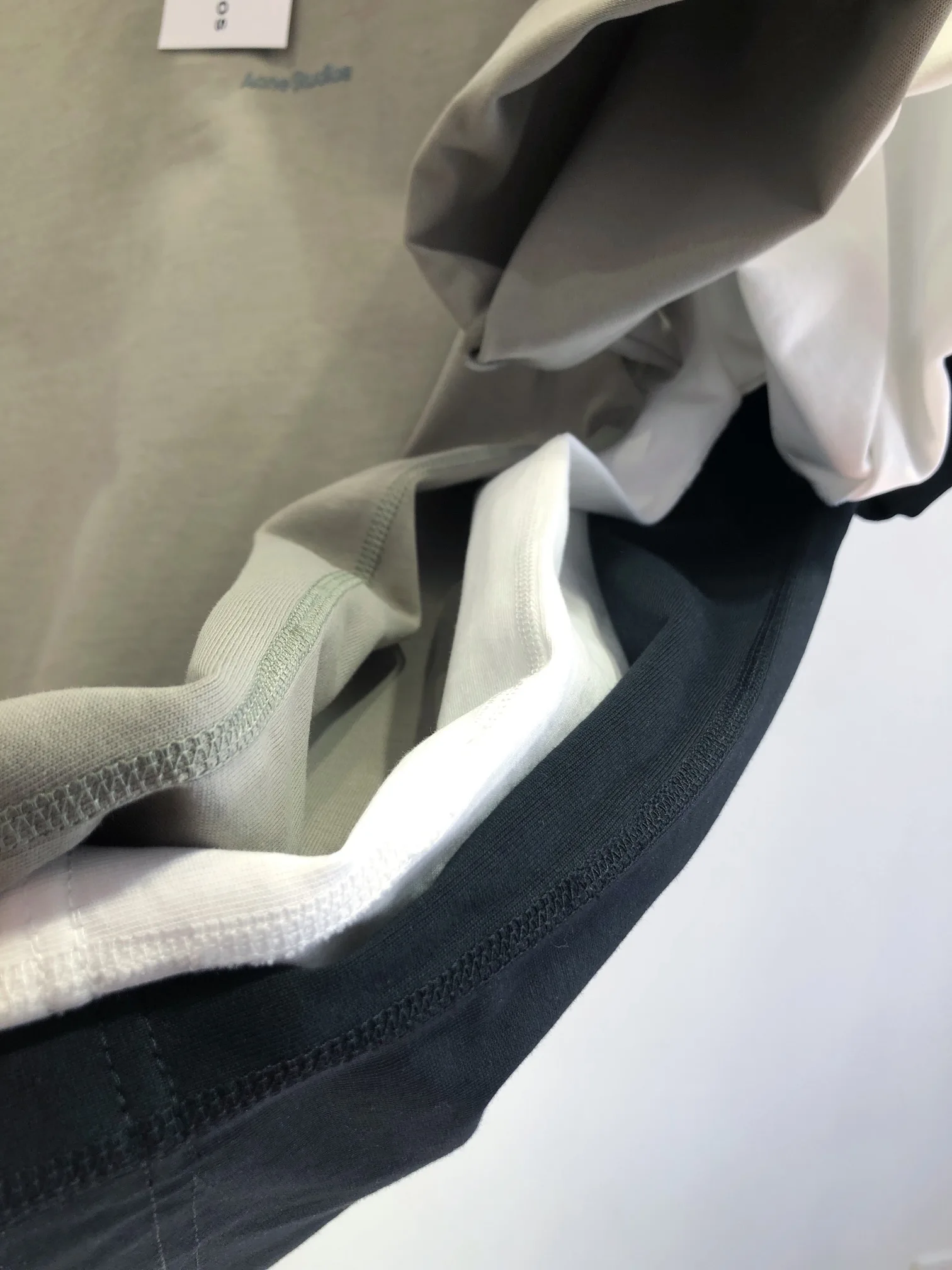 Рисунок 2 - Новинка, брендовая летняя футболка