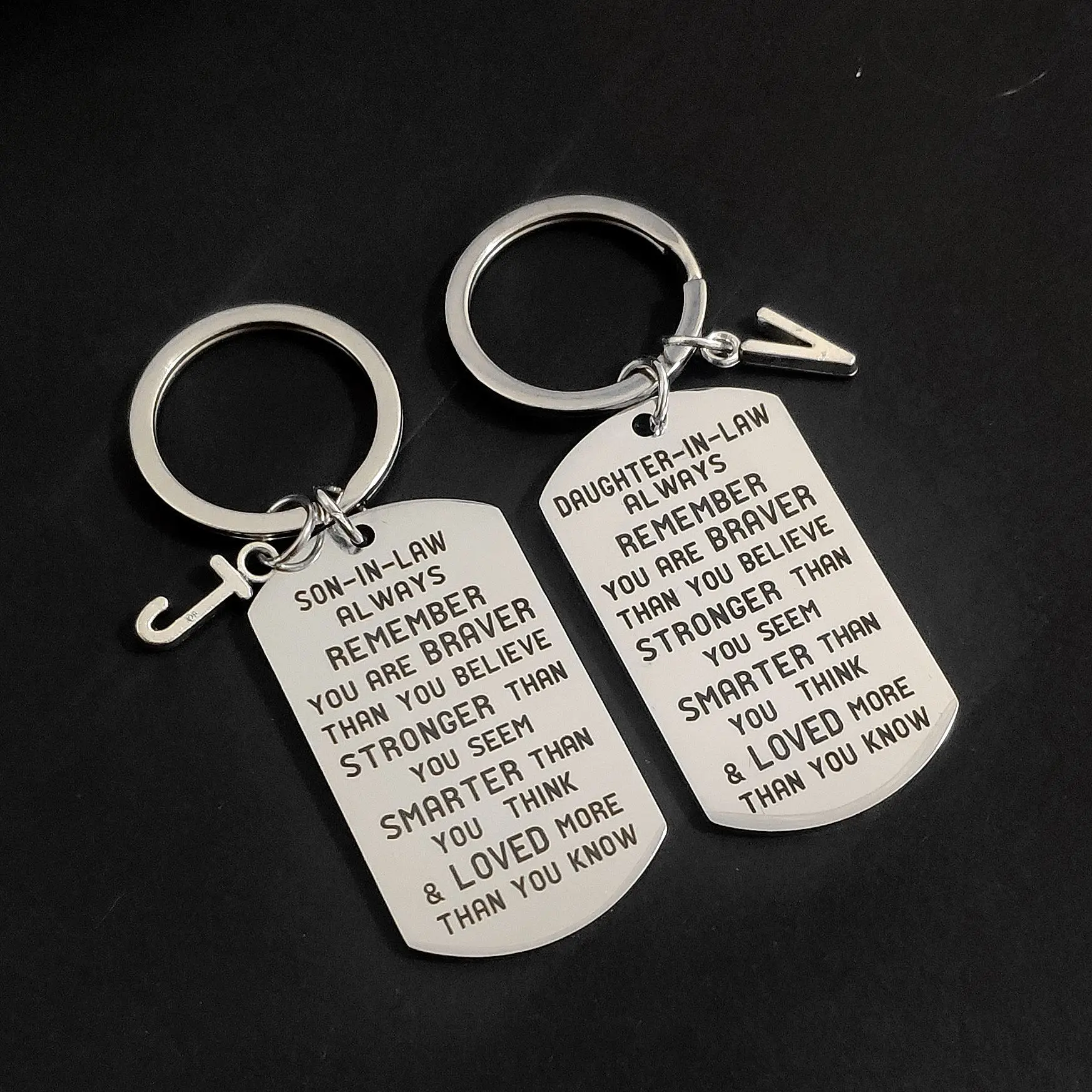 

Creative Carabiner for Keys Thanksgiving Birthday to Son-in-law Daughter-in-law Keyring Military Tags A-Z Stainless Steel Gifts