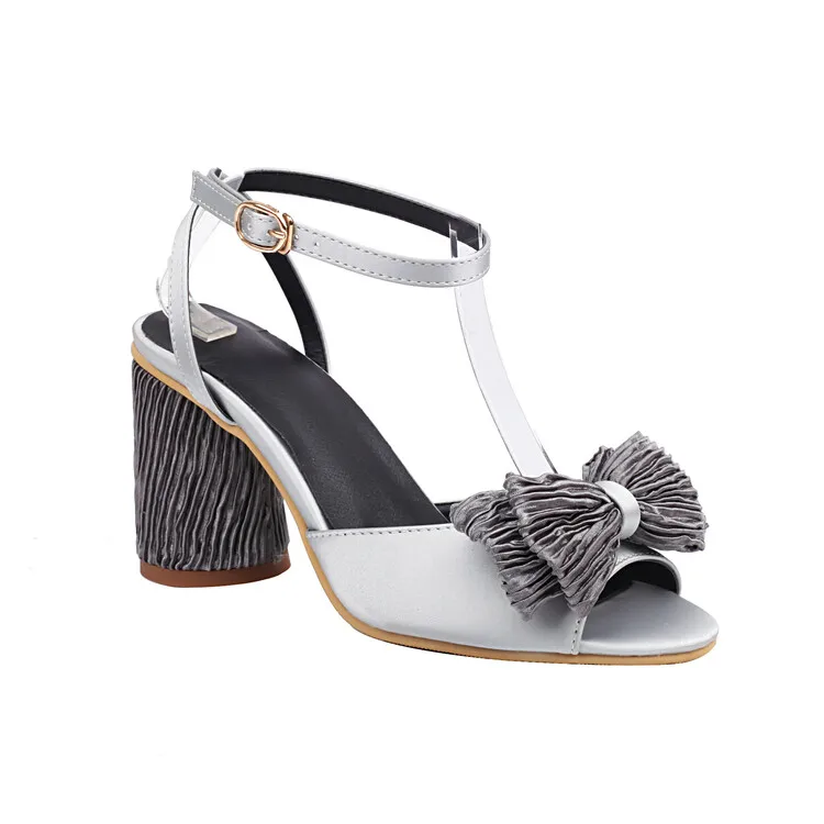 

Сандалии большого размера с круглым носком на толстом каблуке