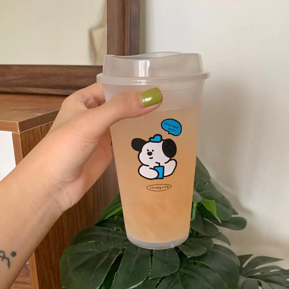 

Easy to Carry Drink Cup Lid Design Portable Plastic Coffee Cup with Lid Lightweight Drinking Bottle for Home