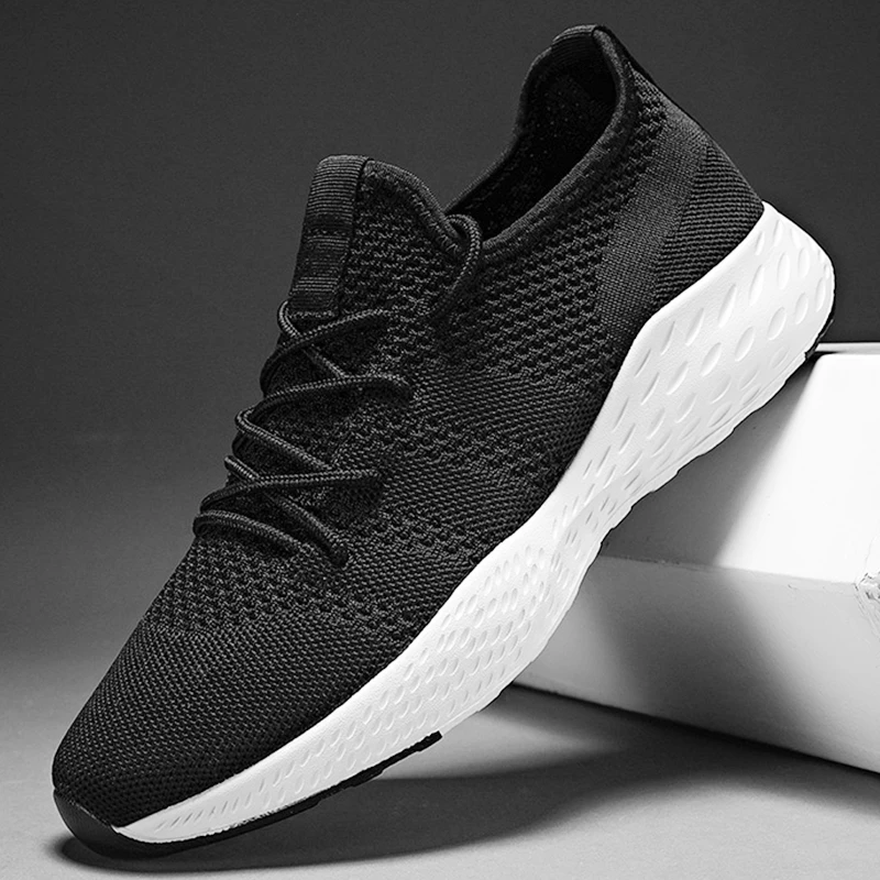 

Men Running Shoes 2022 New Summer Trainers Luxury Tenis Sports Vulcanized Shoes Light Breathable Mesh Men Sneakers Free Shipping