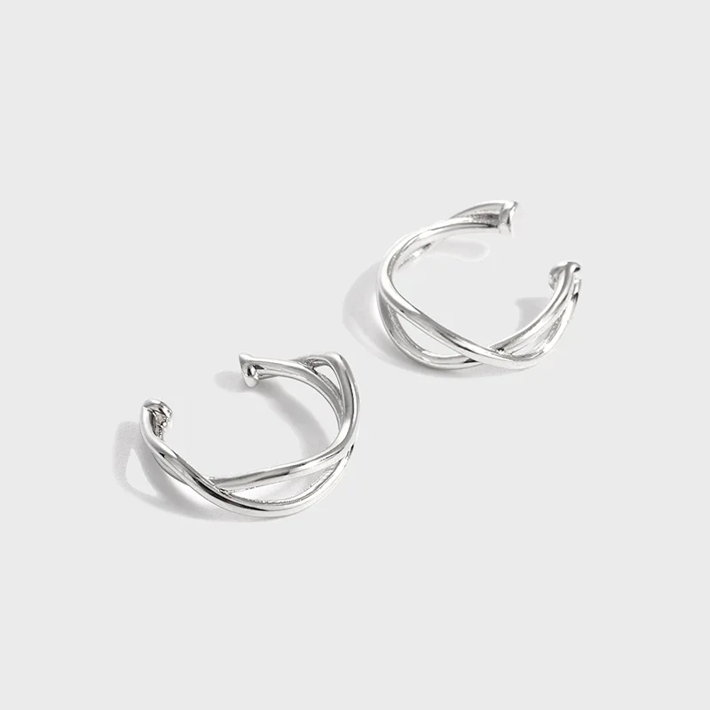 

Korean version of sterling silver opening without ear hole ear bone clip trend geometric line weaving all-match ear clip female