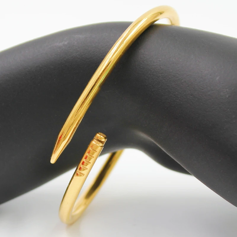 

Luxury Stainless Steel Accessory Bracelets Bangles Women Men Couple Cuff Bracelet Jewelry Crystals Lover Gift