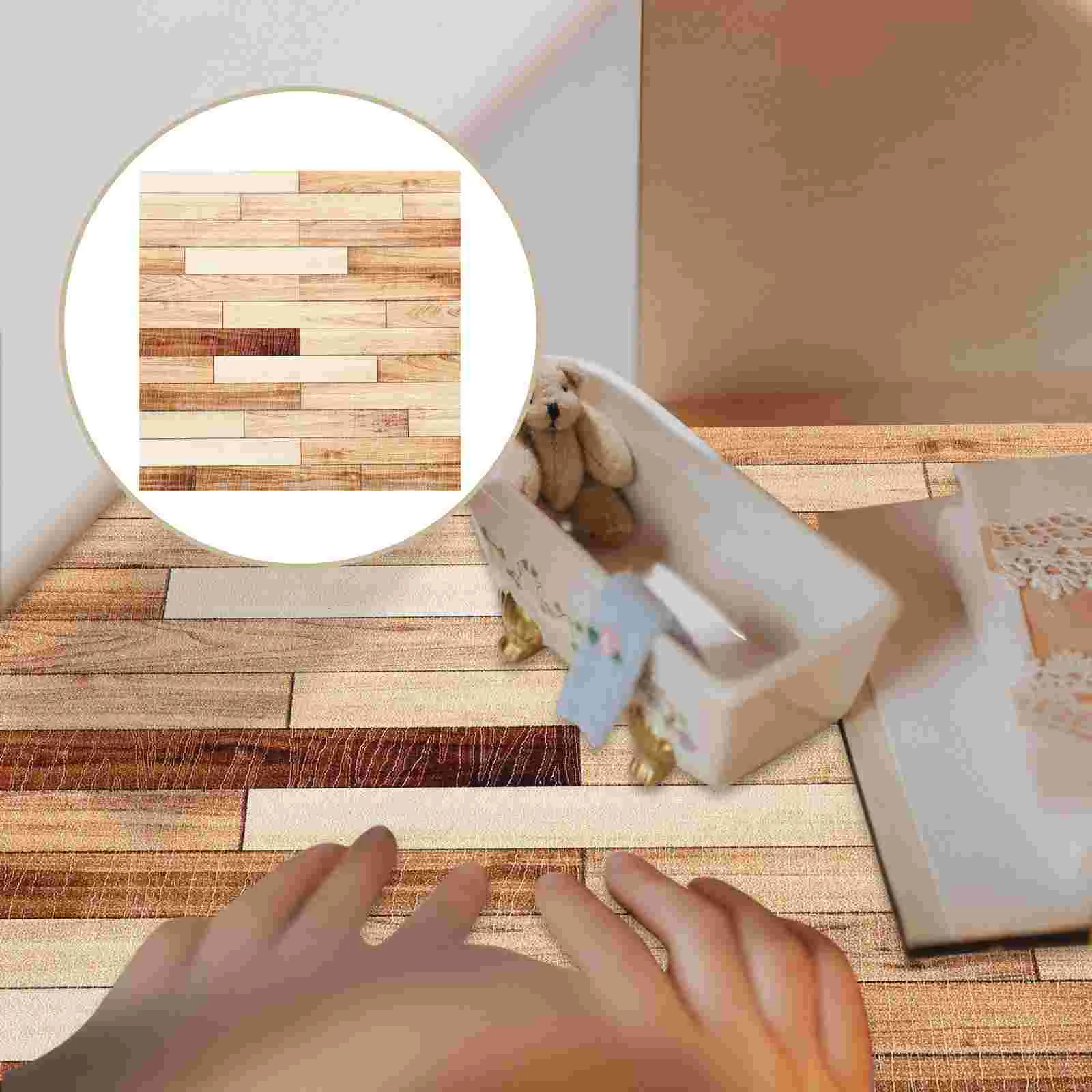 

4pcs Dollhouse Floorboards Mini Floors Mini Flooring Ornaments for Tiny House Kids Pretend Play Toys