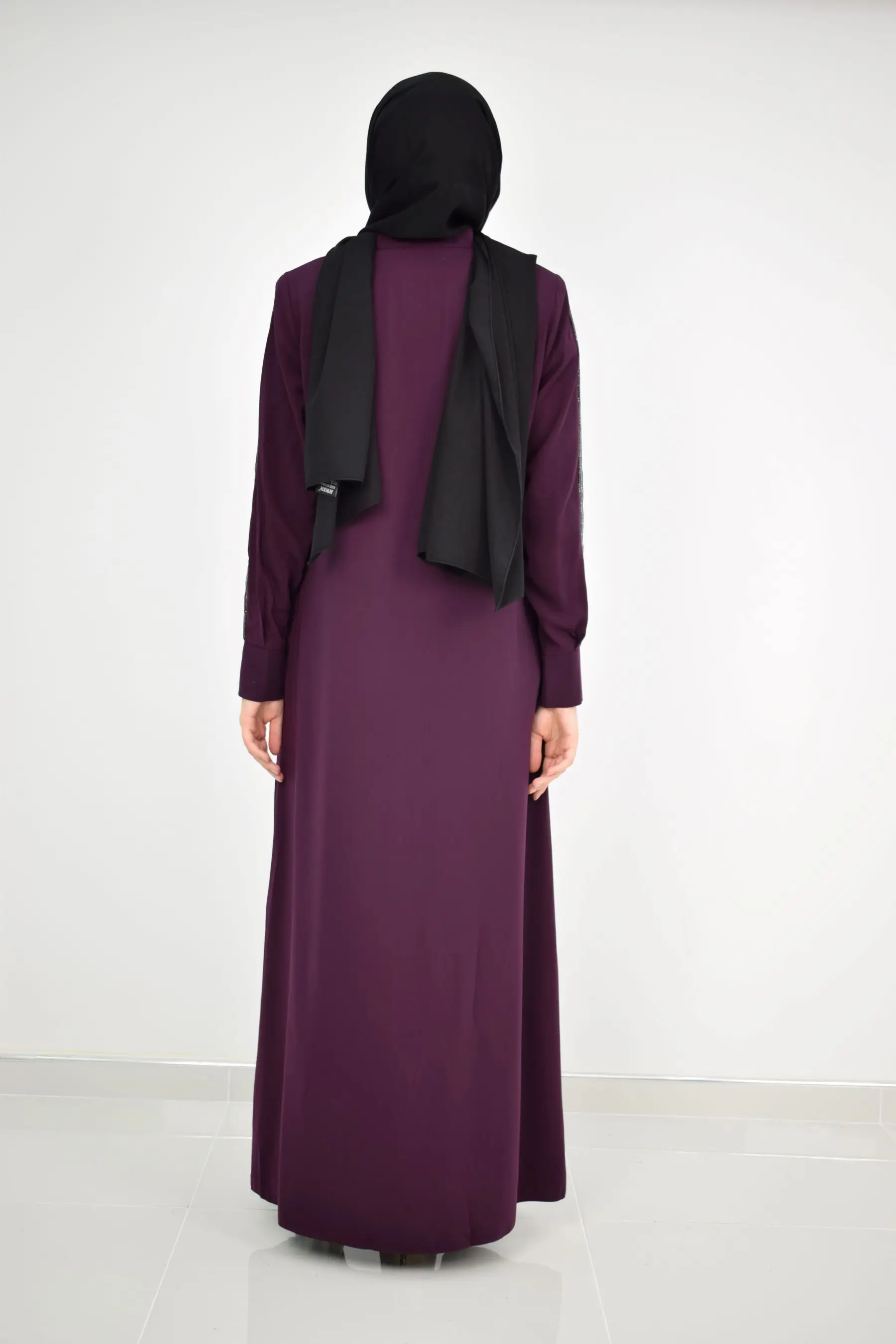 

Star Rigging Patterned Sleeve Seritli Hijab Ferace Purple 2176