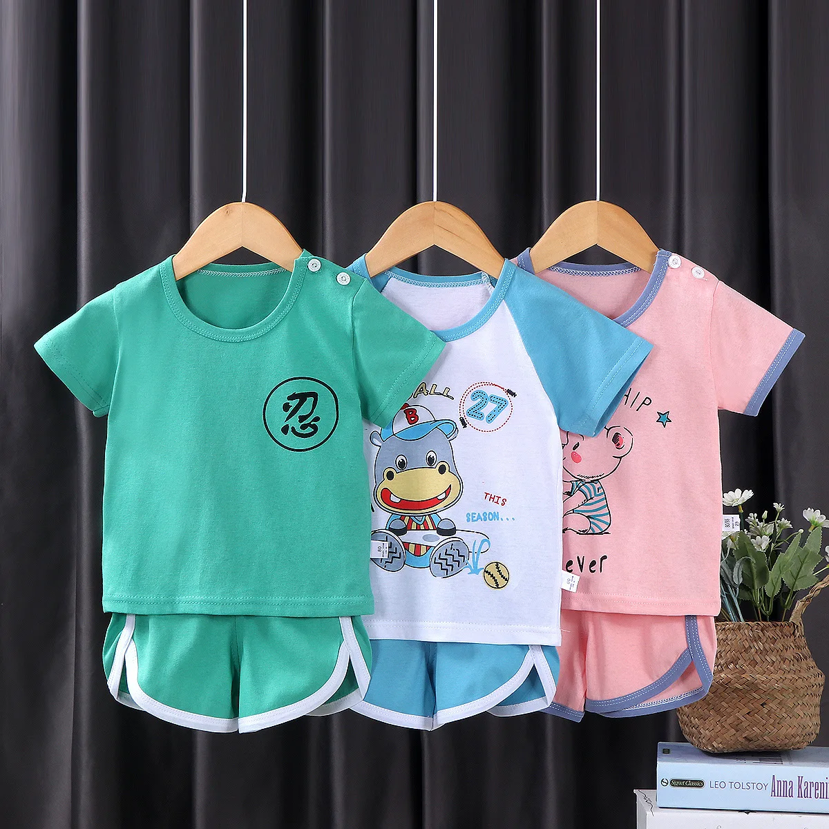 

Summer Kids Boys And Girls Cartoon Casual T-shirt+shorts 2pcs Children Outfits New Fashion Pure Cotton Short Sleeves Pants