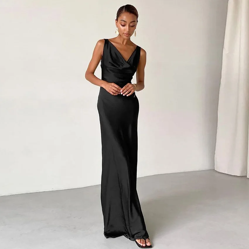 

2023 Summer New dress Ice Dress temperament with sexy backless dress.
