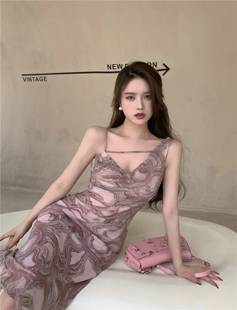 

Women Vintage Chiffon Suspenders Dress Fashion Sexy Swing Collar Slim Backless Dress French Elegant Ladies Clothing Summer 2022