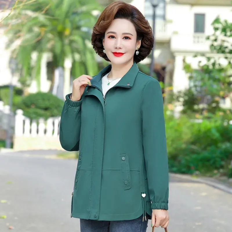 Ветровка XL-5XL для женщин среднего возраста