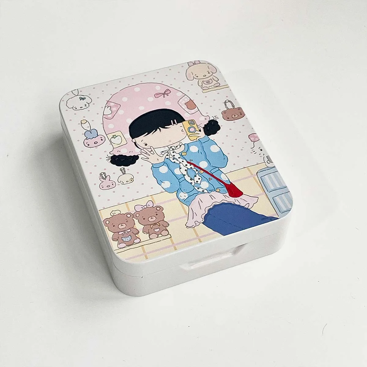 

Металлическая коробка WAKAWAKA