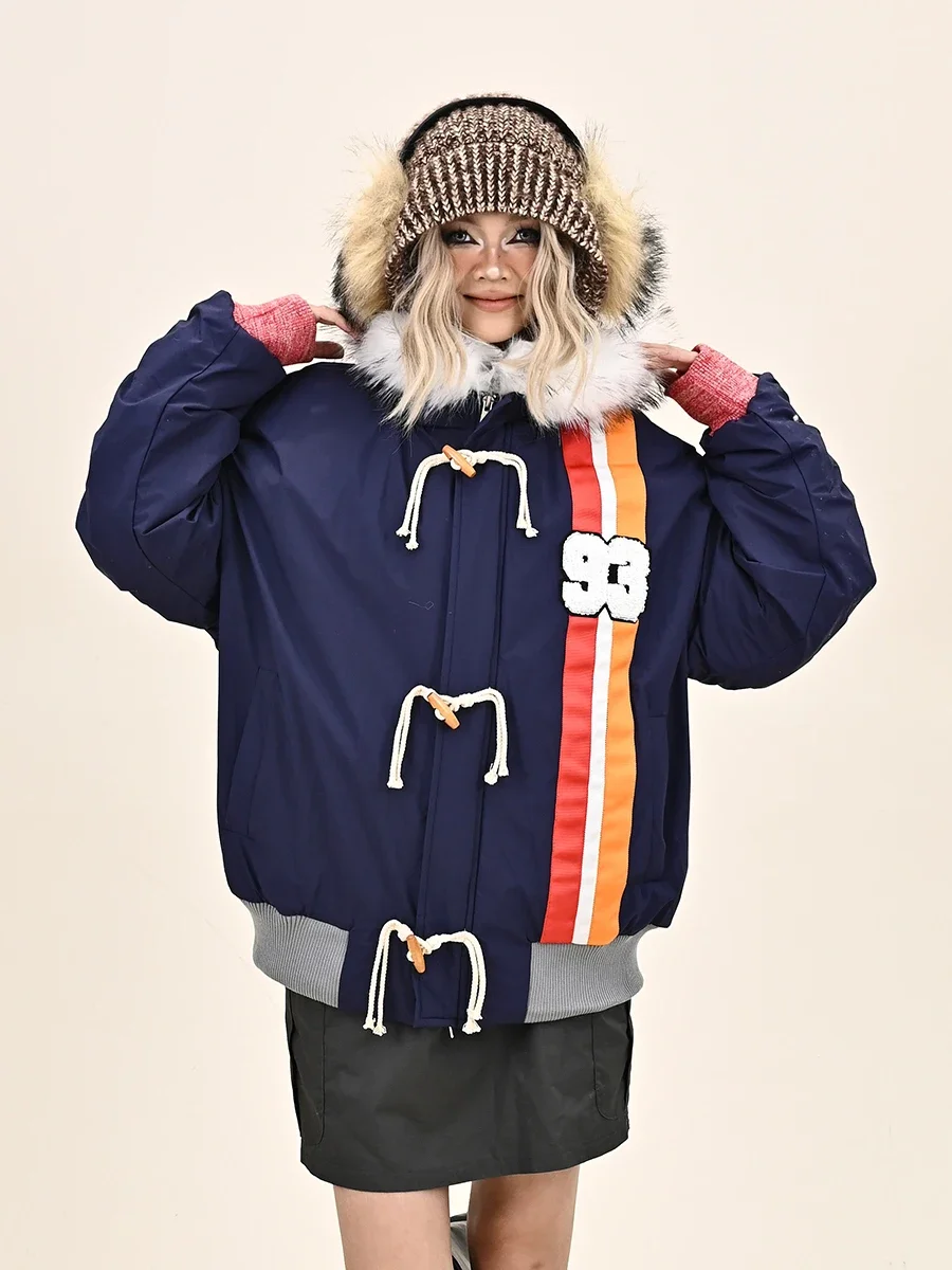 Куртка-парка с меховым воротником и пряжкой зимняя 2024