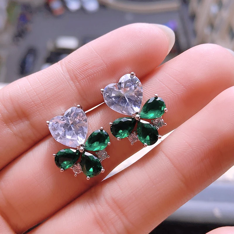 

UILZ Delicate Female Heart Crystal Stud Earrings Charm Silver Color Jewelry Green Zircon Stone Wedding Earrings for Woman