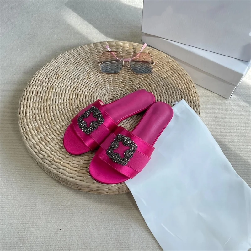 

2023 European and American Summer Square Buckle Decorative Women's Flat Slippers Outdoor Casual Satin Sandals