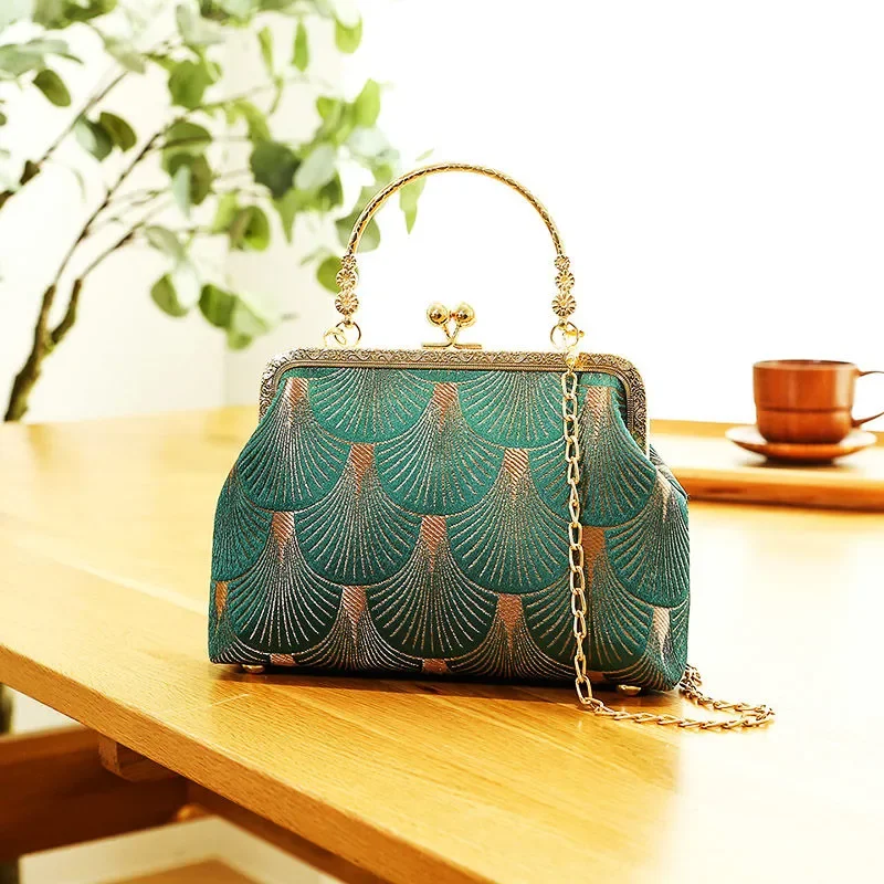 

Женские роскошные жаккардовые сумки, брендовые дизайнерские сумки с украшениями и жемчугом, китайские винтажные элегантные дамские клатчи...