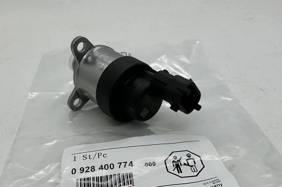 Новый 1 шт. 0928400774 0928400784 высококачественный регулятор давления топлива 0928400711 для