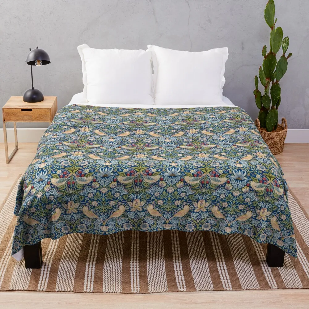 

Strawberry Thief' Blue-Gold Pattern Throw Blanket Vintage Blanket Blanket With Well Thick King Wool Velour