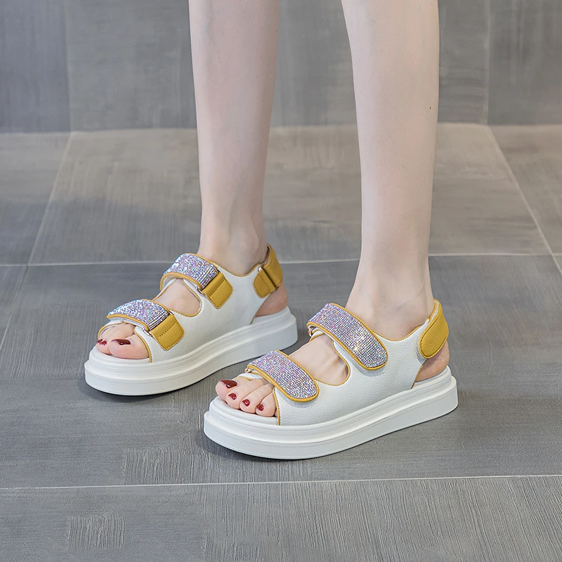 Summer Women Sandals 2023 Pumps Platform Shoes Girls Flats Fashion Leather Luxury Designer Roman Sandals Elegant Medium Heels