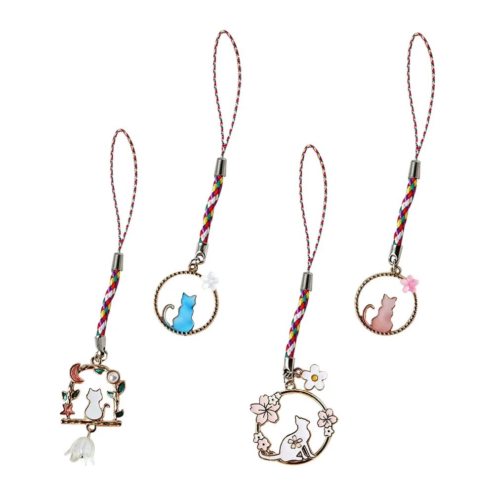 

4pcs Lovely Cat Pendant Cell Phone Strap Cat Pendants Car Key Hanging Decor