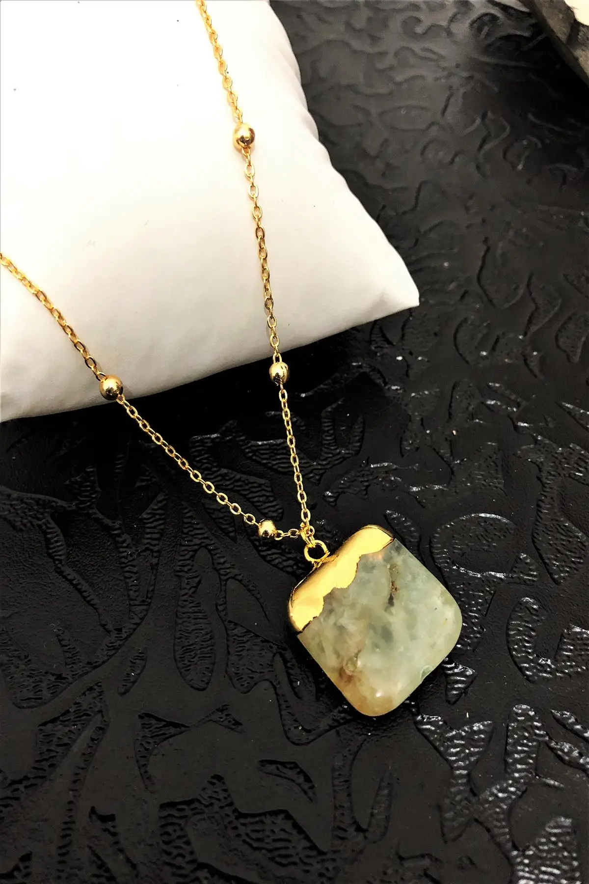 

Golden Chrysolite Stone 22K Gold Plated Handmade Women Necklace Tkrb1