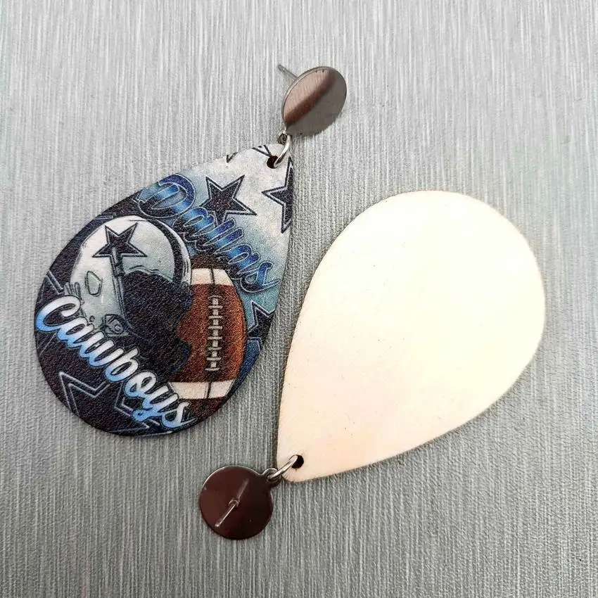 Далласские футбольные серьги для женщин из нержавеющей стали и дерева в форме слезы. Оптовая продажа спортивных украшений "Ковбои".