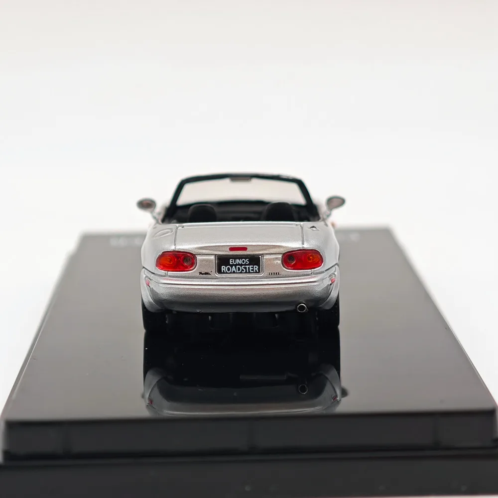 Хобби Япония 1/64 для EUNOS ROADSTER NA6CE с крышкой TONNEAU серебро HJ642025AS литые под давлением