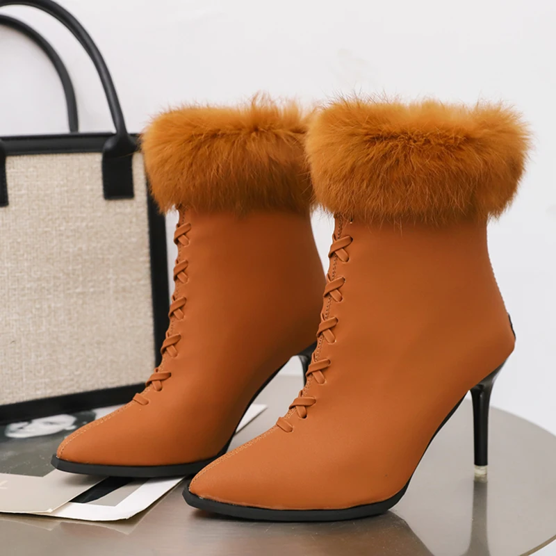 

Женские ботинки с искусственным мехом, ботильоны на высоком каблуке-шпильке с острым носком, теплая короткая плюшевая обувь для осени и зим...