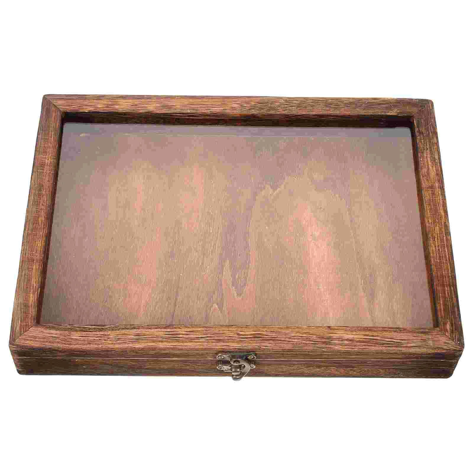 

Деревянная коробка для хранения бабочек