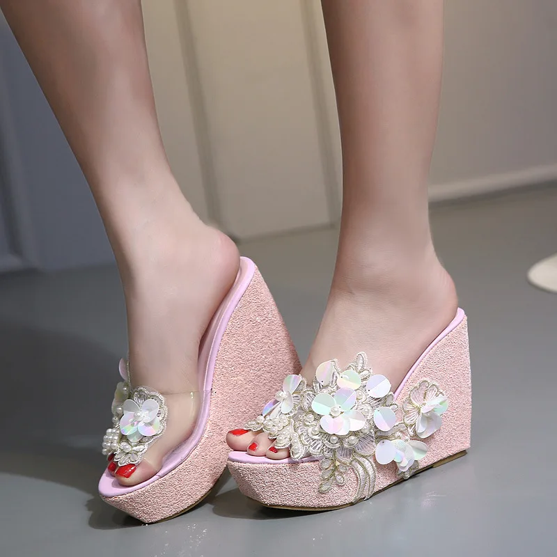

Wedge Heel High Heel Sandals Sweet Flower Transparent Platform Sandals and Slippers Feminine Thick Heel Strap Sandals