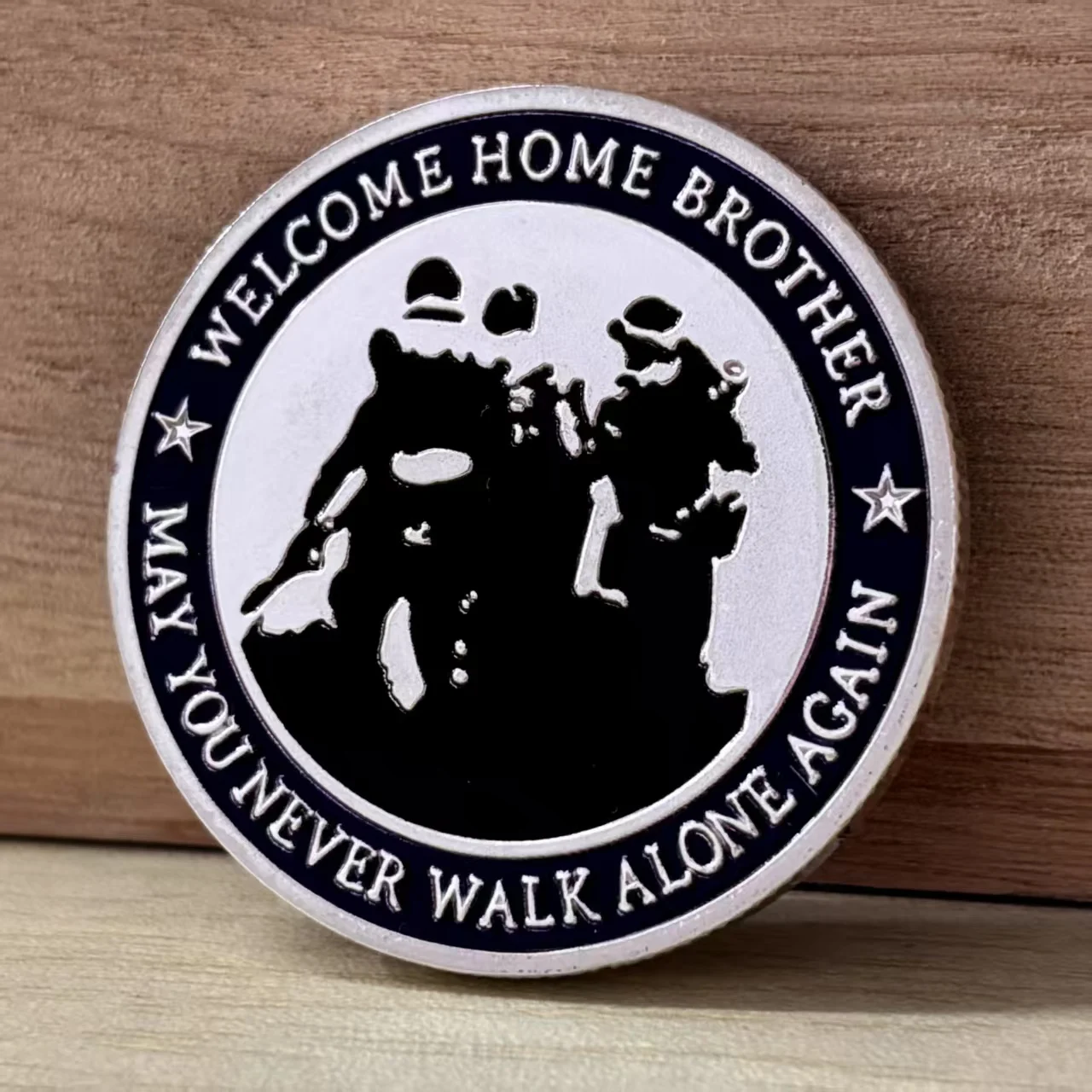 

Серебряная памятная монета «Война во Вьетнаме»