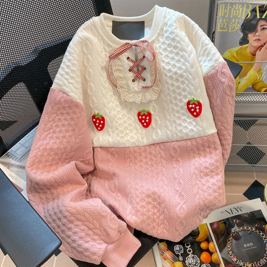 

Korean Designer Pink Splice Chic Strawberry Fruit Sweatshirt Lace O-neck Long Sleeve Pullover Preppy Girls Winter Kawaii Clothes