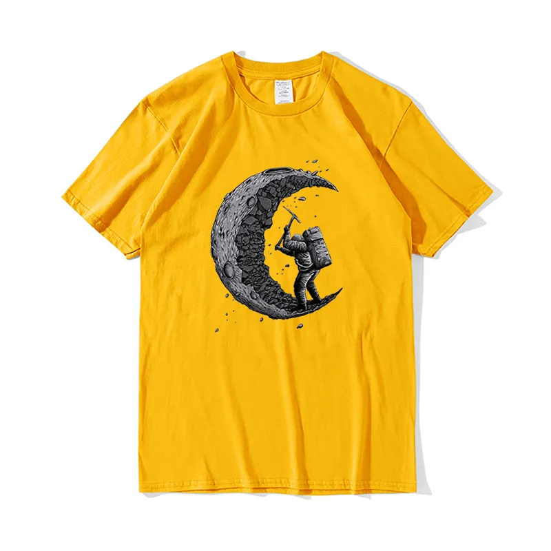 

Забавная Винтажная футболка с изображением астронавта, женская и мужская футболка с изображением астронавта, копающей Луны 2022, Мужская фут...