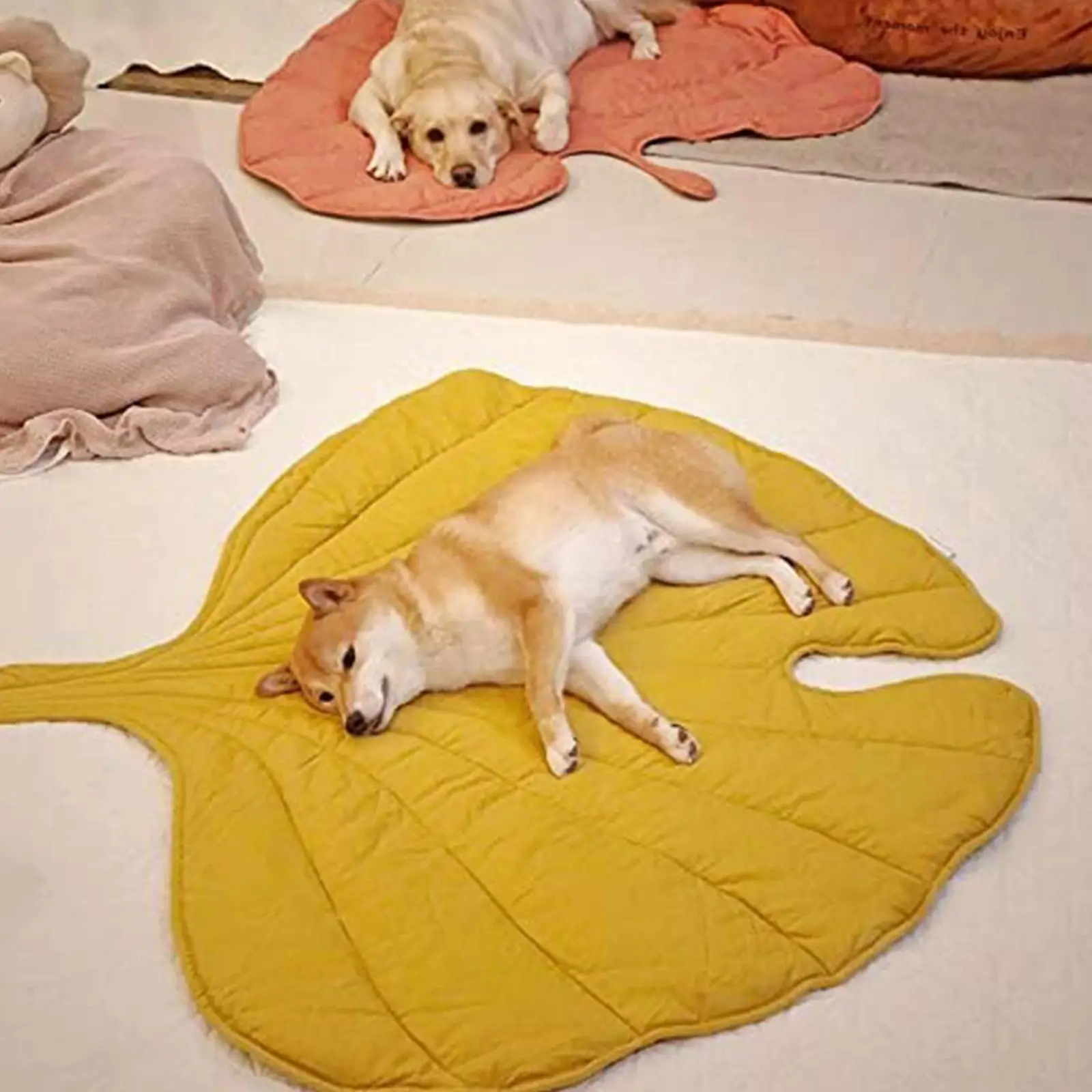 

Leaf Shape Dog Bed Mat Soft Cotton Floor Mat Pad Machine Washable Mattress For Large Medium Small Dog Cat Kennel Pad