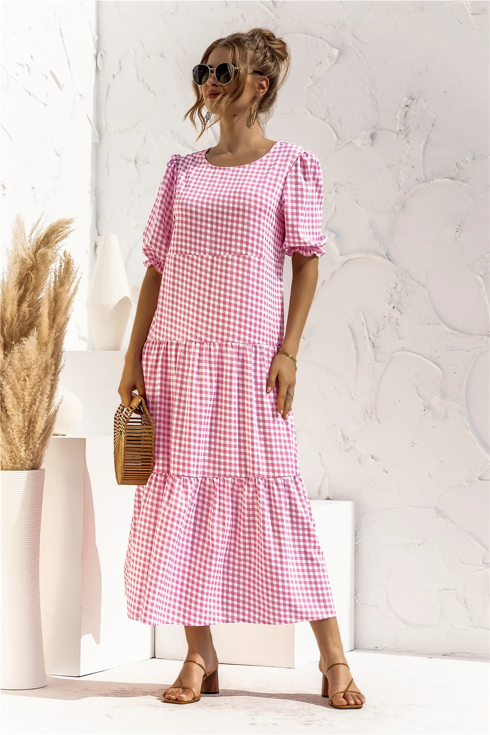 

2022 European and American Spring and Summer New Women's Frock-sleeve Plaid Loose Stitching Dress