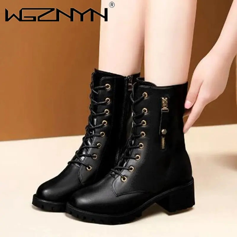 

Женские зимние ботинки до середины икры, мягкие кожаные ботильоны на толстом каблуке в британском стиле, осенне-зимние Бархатные женские ботинки на среднем каблуке