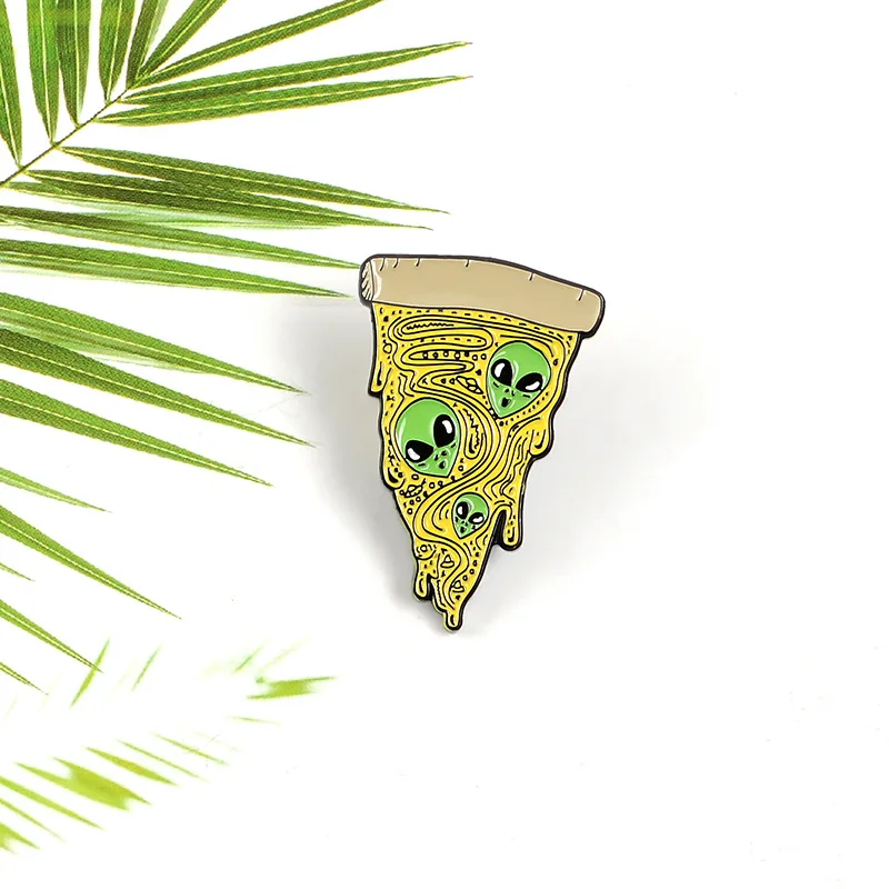 

Alloy drip oil paint brooch cute cartoon creative alien pizza brooch