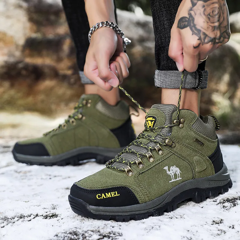 Army Green Suede Hiking Shoes Men Outdoor Trail Trekking Men's Sneakers Non-slip Rock Climbing Sports Shoes Men Snow Boots Fur