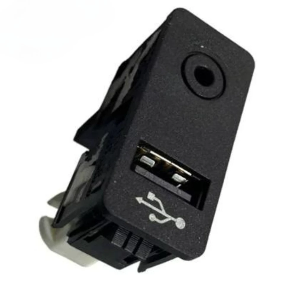 Фото Новый Оригинальный USB-порт для зарядки в салоне автомобиля 84109229246 для BMW MINI 1 2 3 4 Series X1 M2 M3 M4 №1