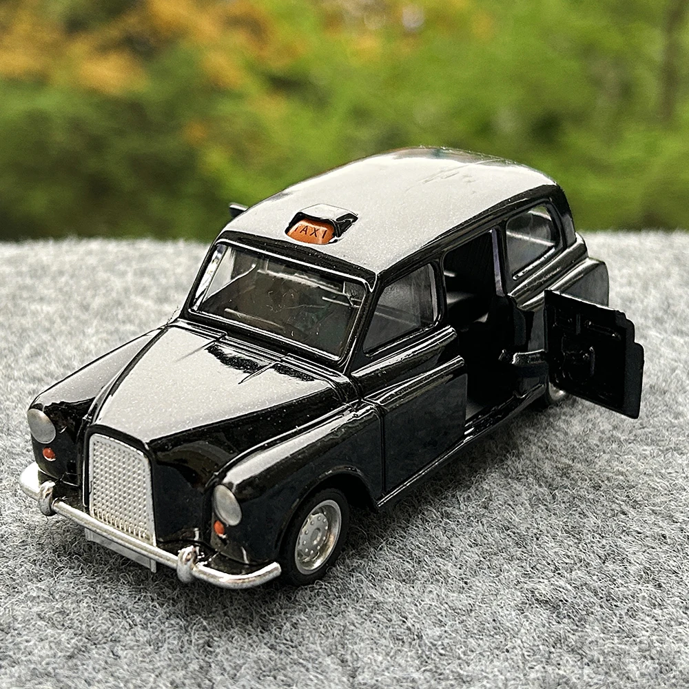 Фото 1:36 литая под давлением сплава, винтажная модель автомобиля London-Taxi, двери, открытая классическая миниатюрная копия автомобиля с откатным механизмом для коллекционного подарка №4