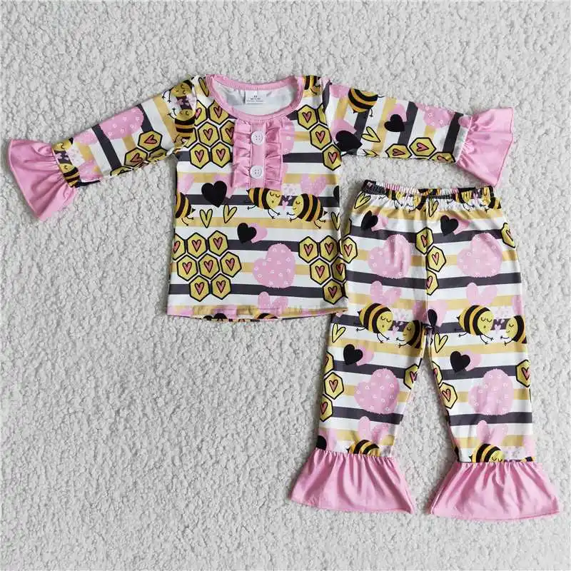 

New Fashion Pink Love Valentine's Day Bee Long Sleeve Pants Pajama Set Boutique Wholesale KIds Spring Bells Pants Set