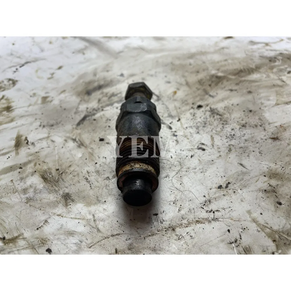 Запчасти для дизельных двигателей Kubota V1100 инжектор.