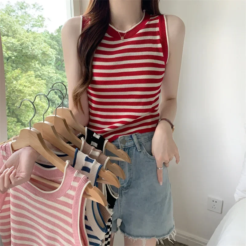 Новинка 2024 женская летняя полосатая вязаная майка укороченная верхняя одежда