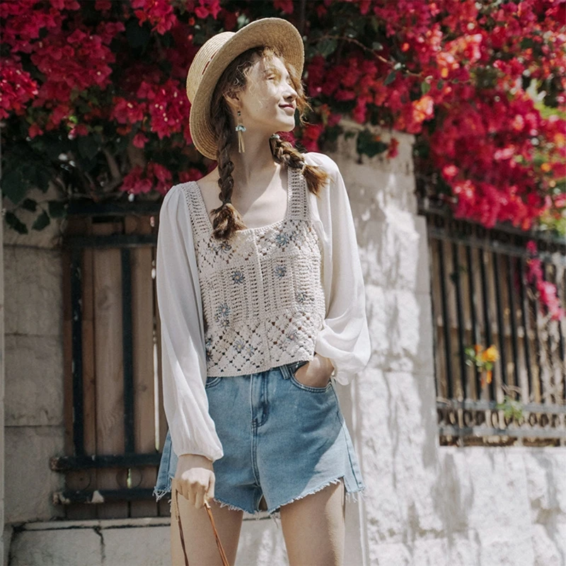 

Retro Hollow Crochet V-neck Shirt Tops for Women Patchwork Chiffon Blouse Tops