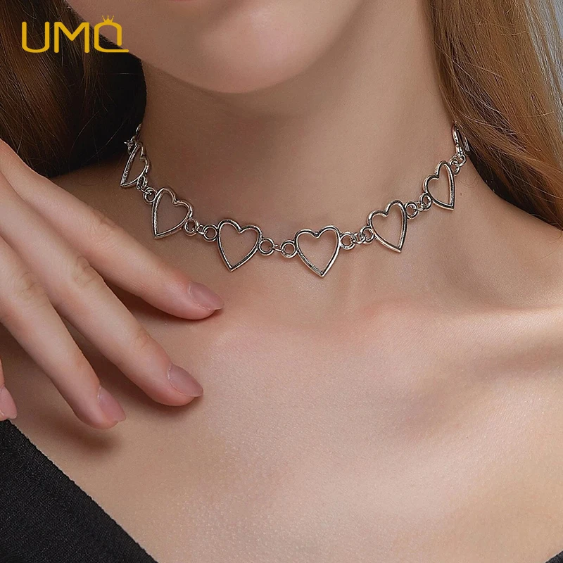 

Choker Necklace for Women Hollow Korean Sweet Cute Love Statement Heart Chain Collar Fashion Jewelry Girlfriend Gift Cosplay