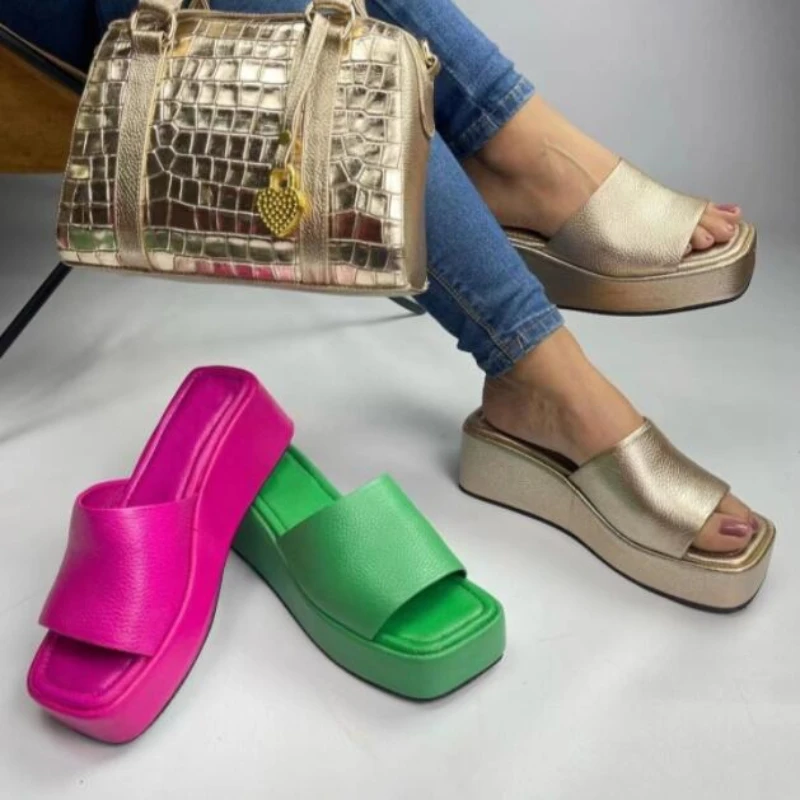 

Шлепанцы женские на толстой подошве, роскошные брендовые сандалии с квадратным носком, на среднем каблуке, пляжные универсальные тапочки, лето