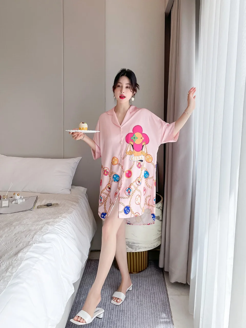 [Women's pajamas] [high-quality]New Short Sleeve Long Pants Ice Silk Set Korean Version Sweet Sunflower Large Homewear Pajamas